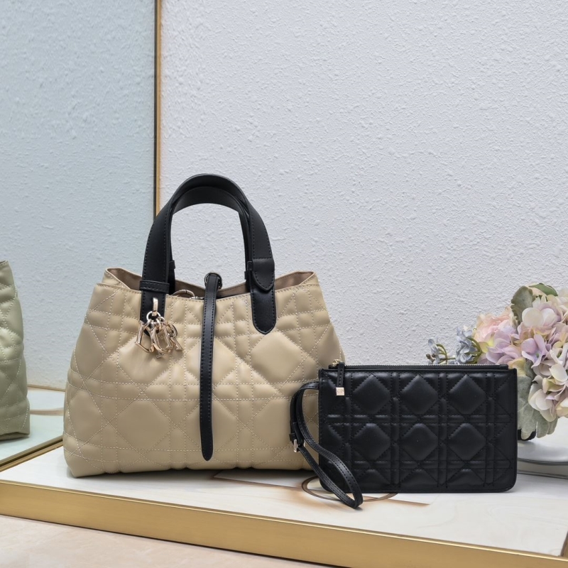 D*or top handle bags